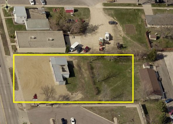 Fairmont - State Street 415 S: 415 S State St, Fairmont, MN 56031